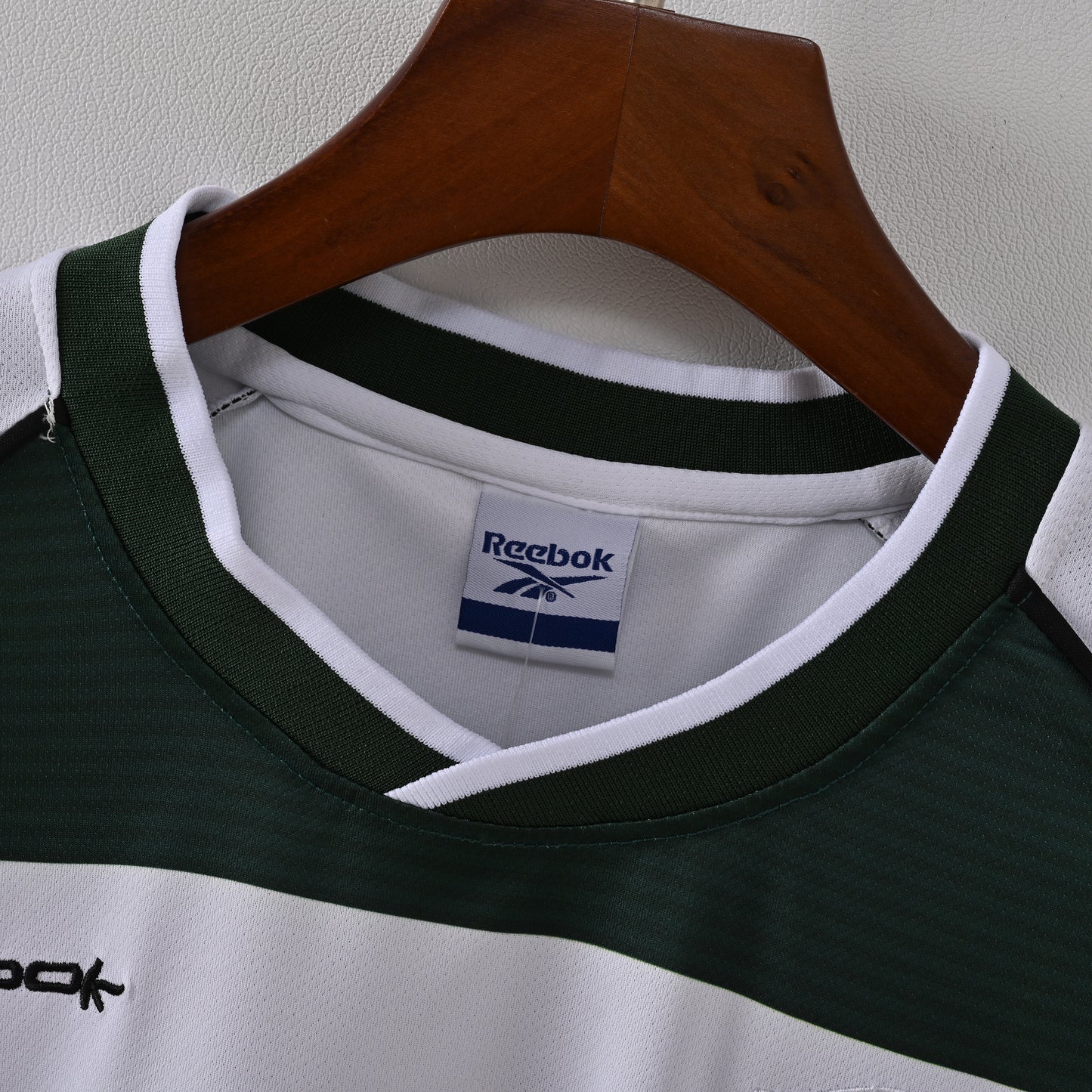 Sporting CP 02/03 home jersey