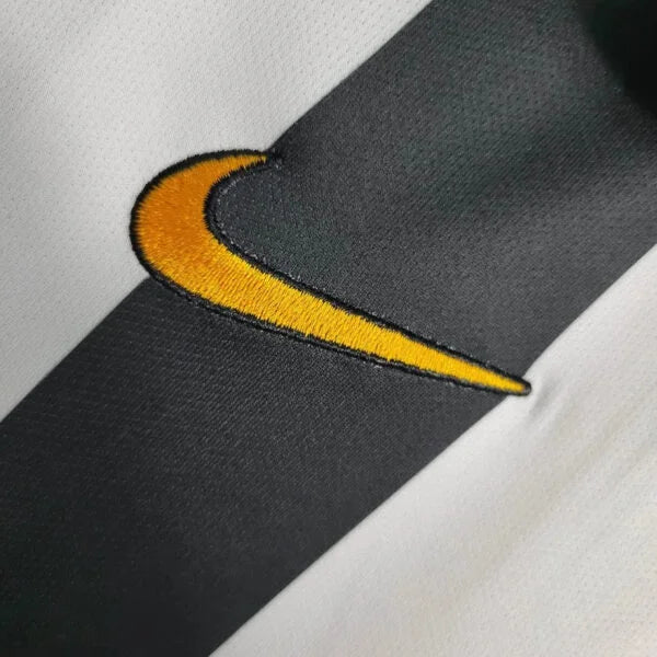 Juventus 14/15 home jersey