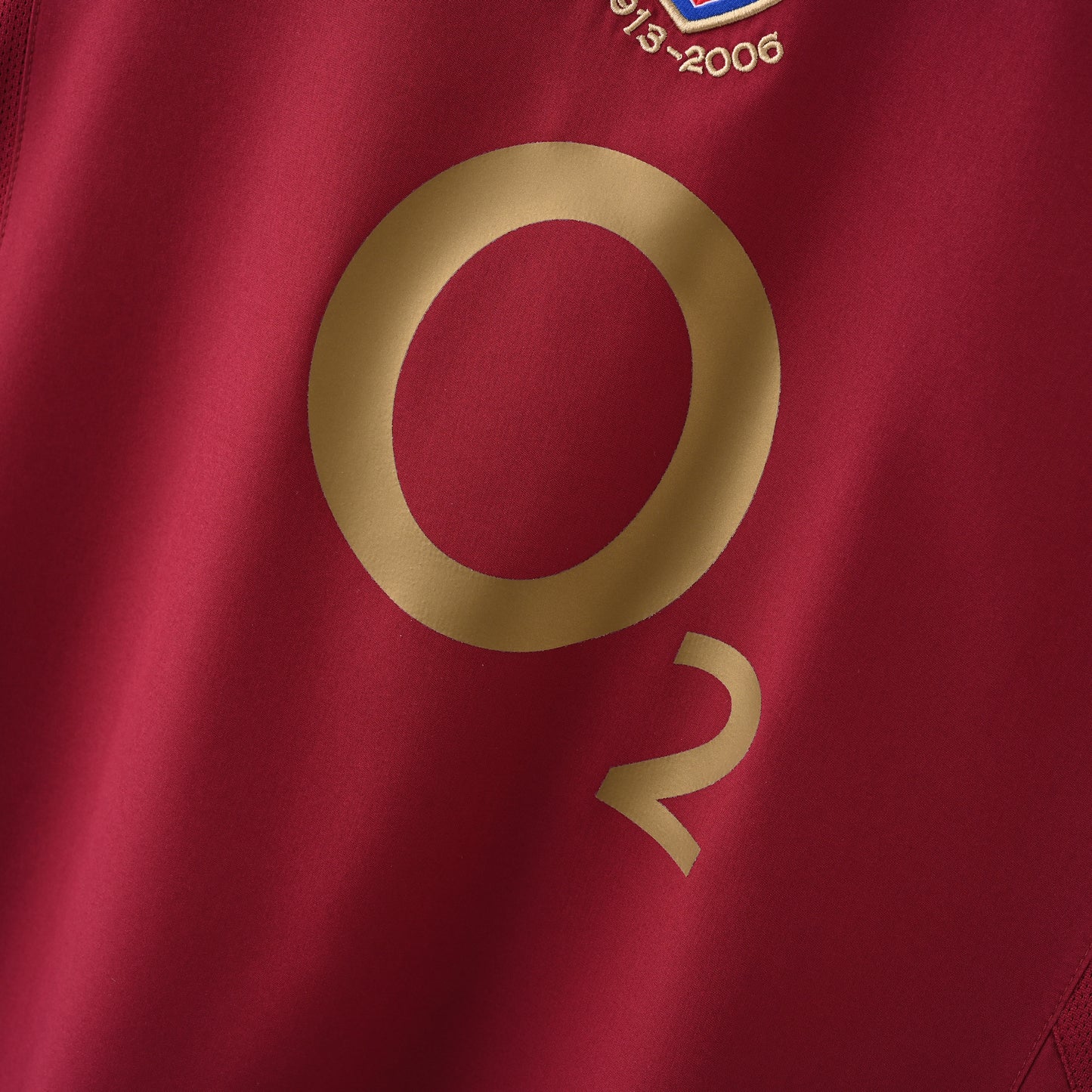 Arsenal 04/05 home jersey
