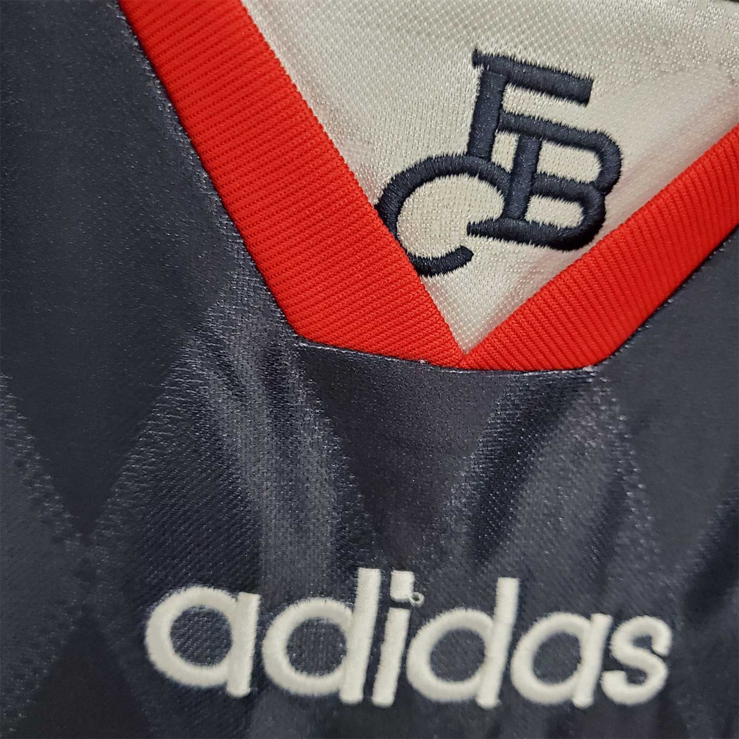 Bayern Munich 98/99 home jersey