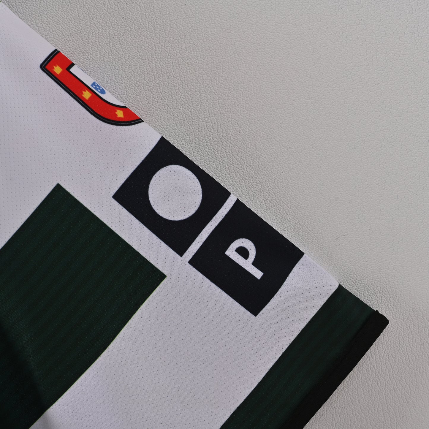 Sporting CP 02/03 home jersey