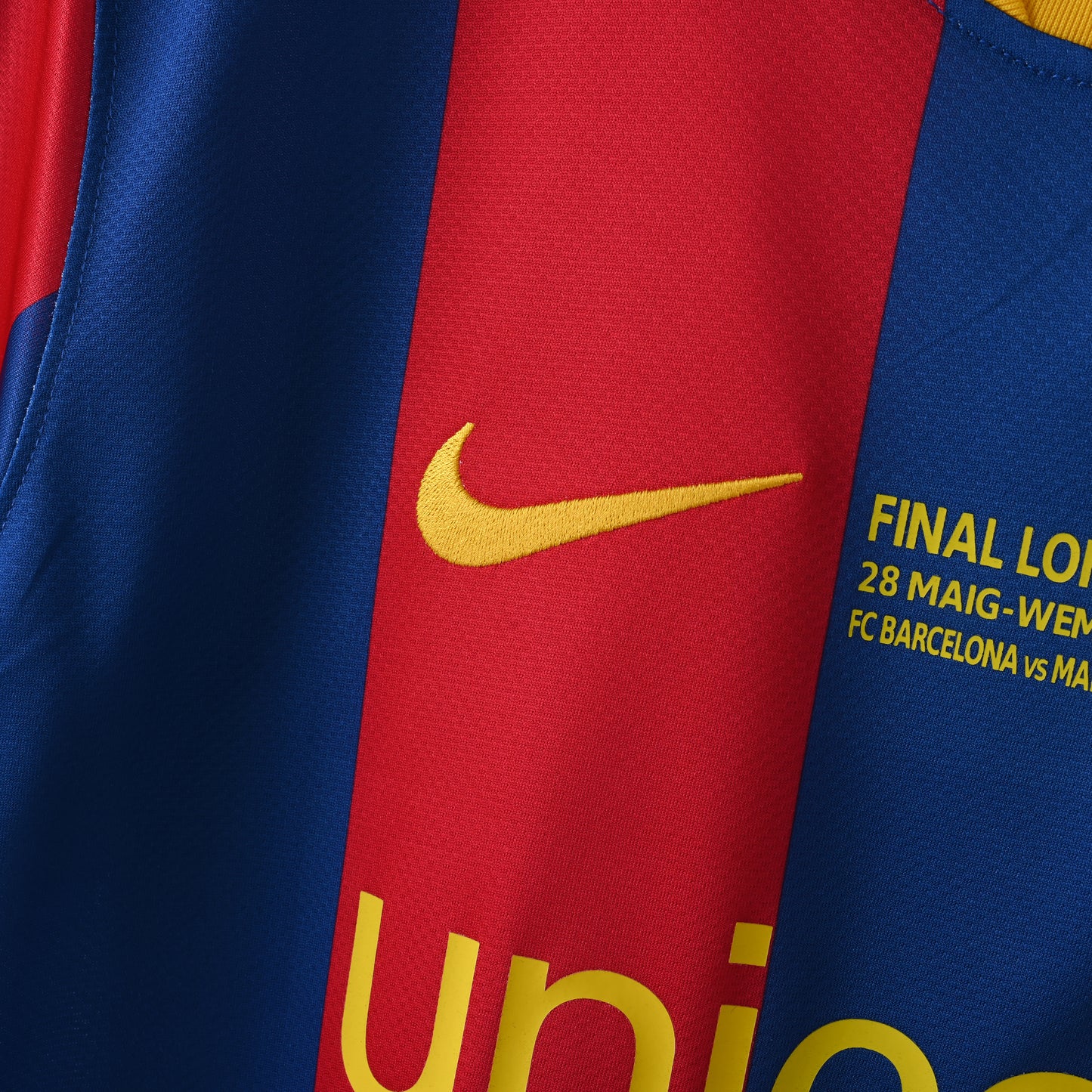 Barcelona 10/11 home jersey