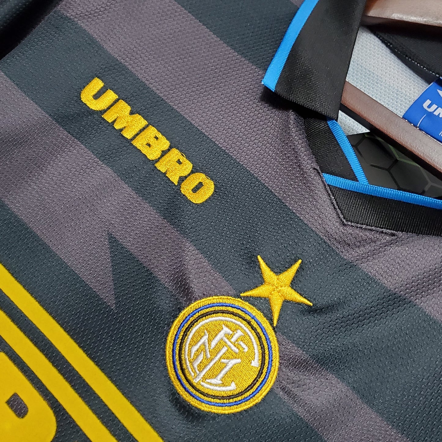Inter Milan 97/98 third jersey