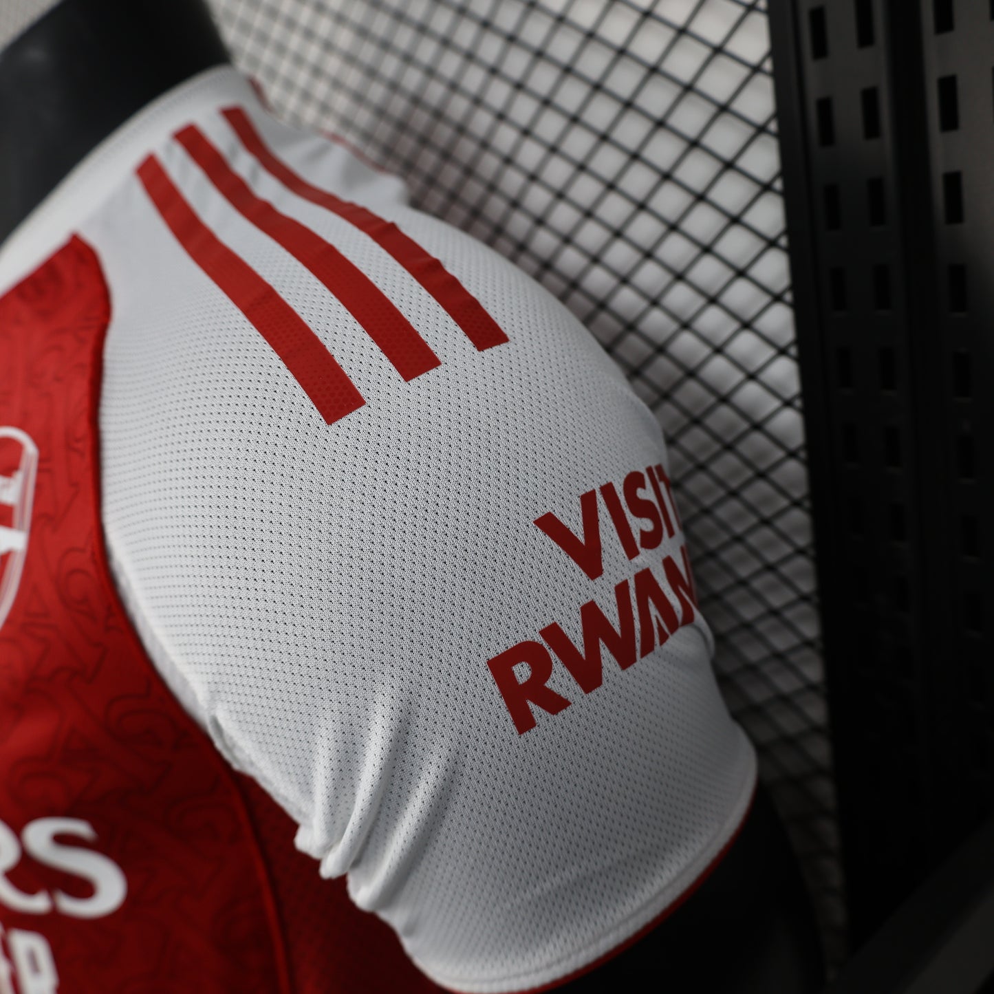 Arsenal 25/26 home jersey