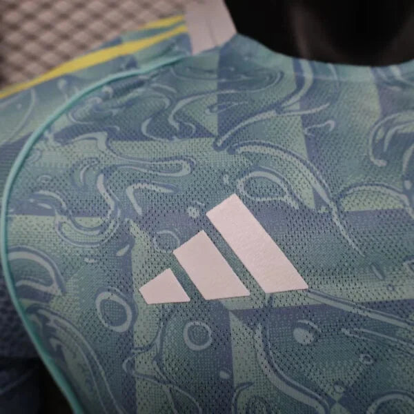 Juventus 25/26 away jersey