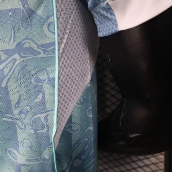 Juventus 25/26 away jersey