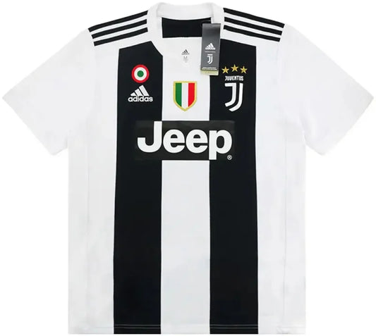 Juventus 18/19 home jersey