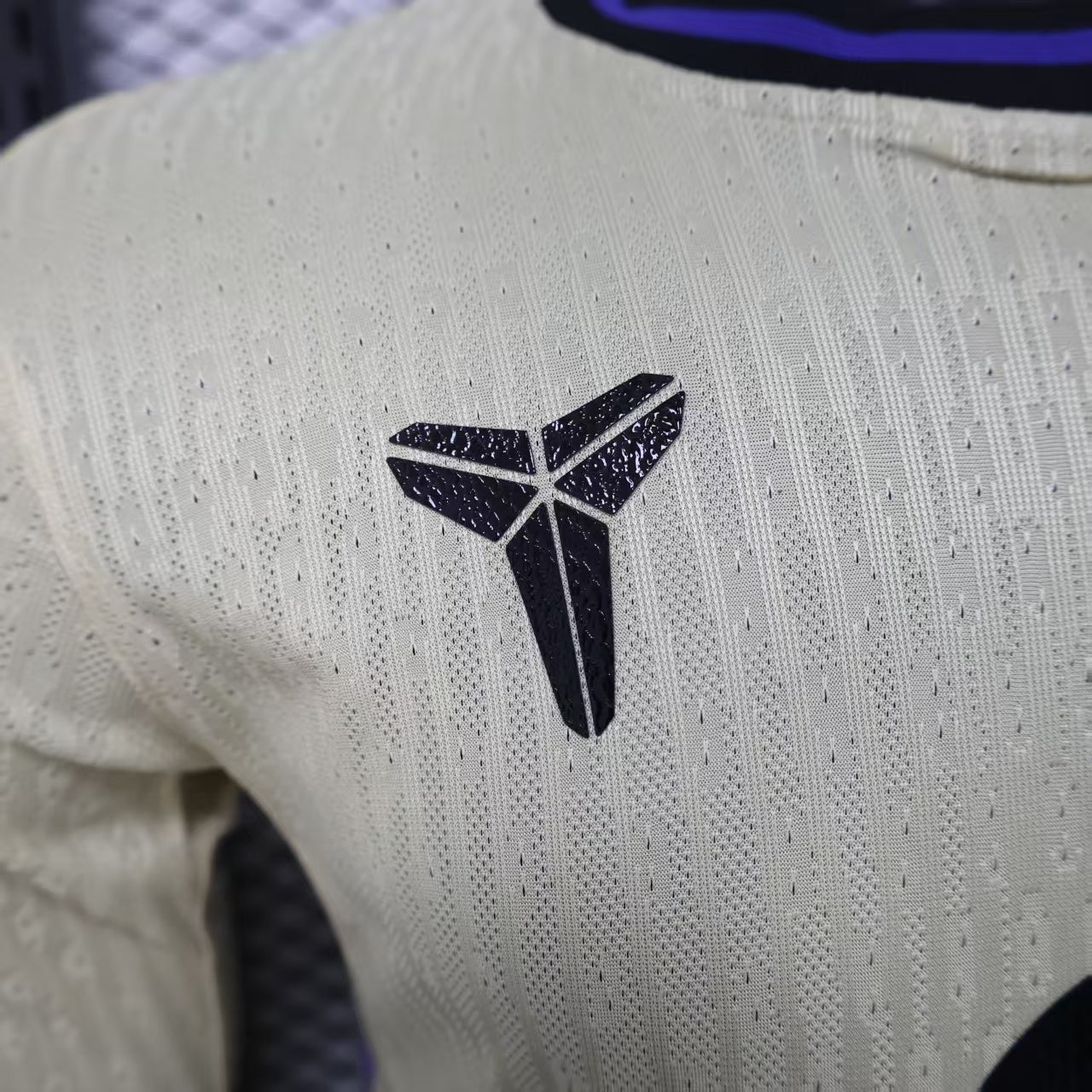 Barcelona 25/26 away jersey