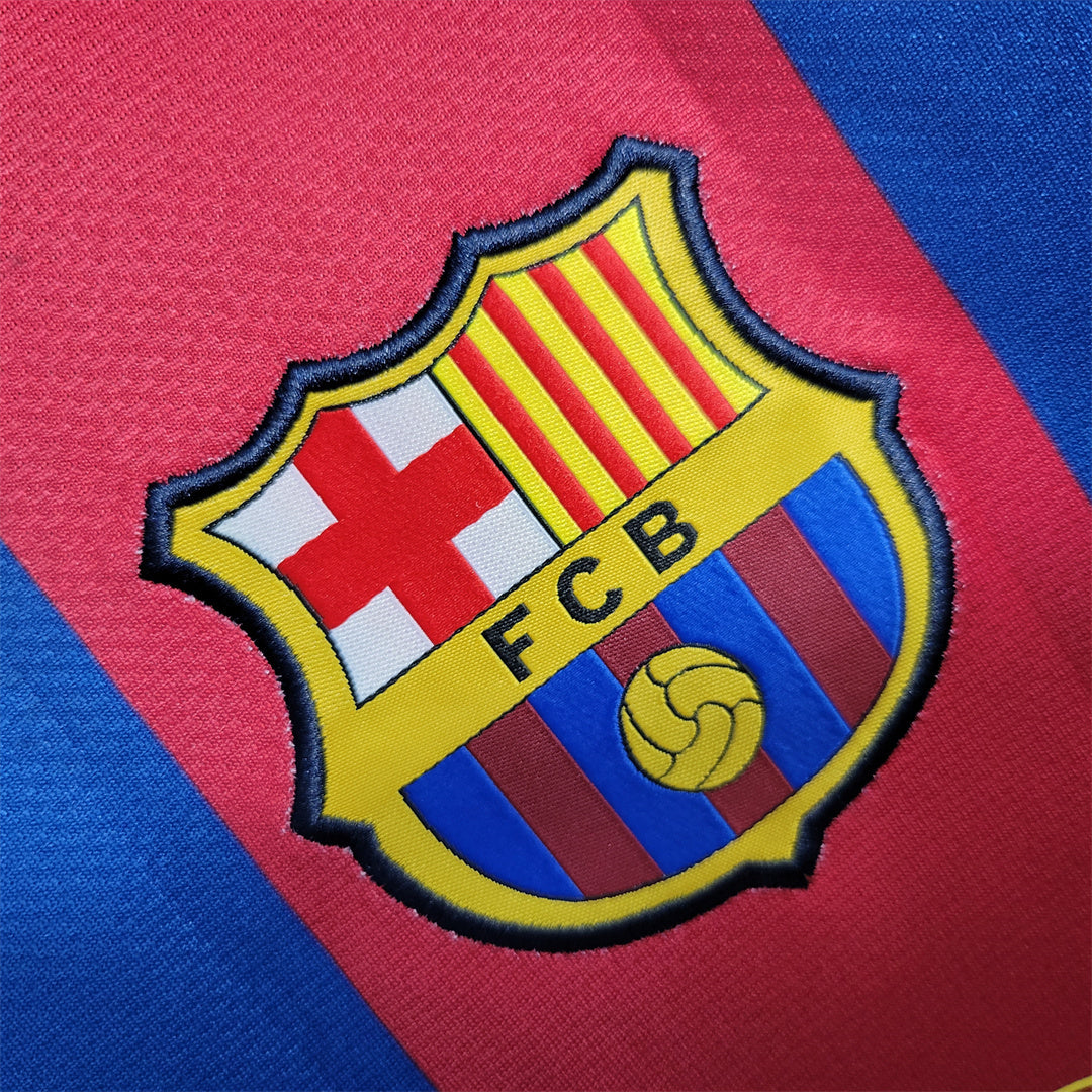 Barcelona 10/11 home jersey