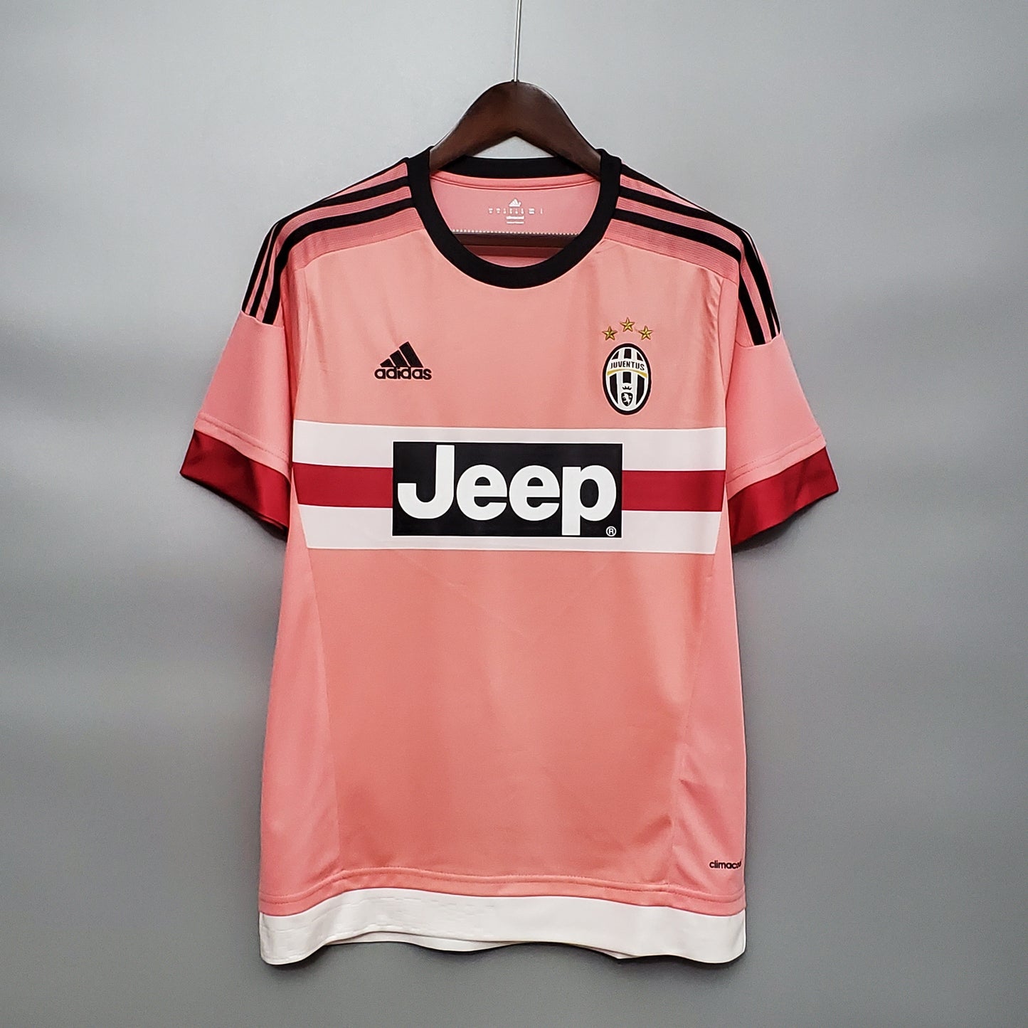 Juventus 15/16 away jersey