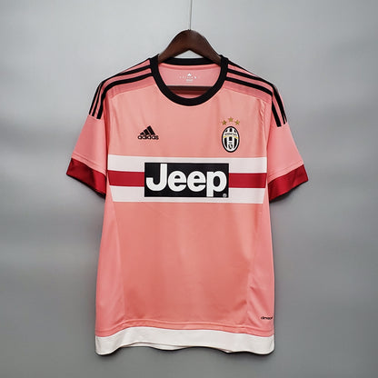Juventus 15/16 away jersey