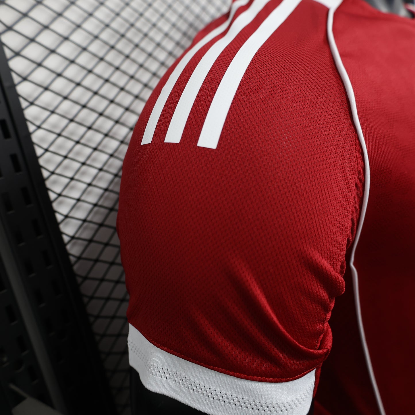 Liverpool 25/26 home jersey