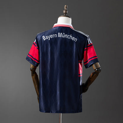 Bayern Munich 98/99 home jersey