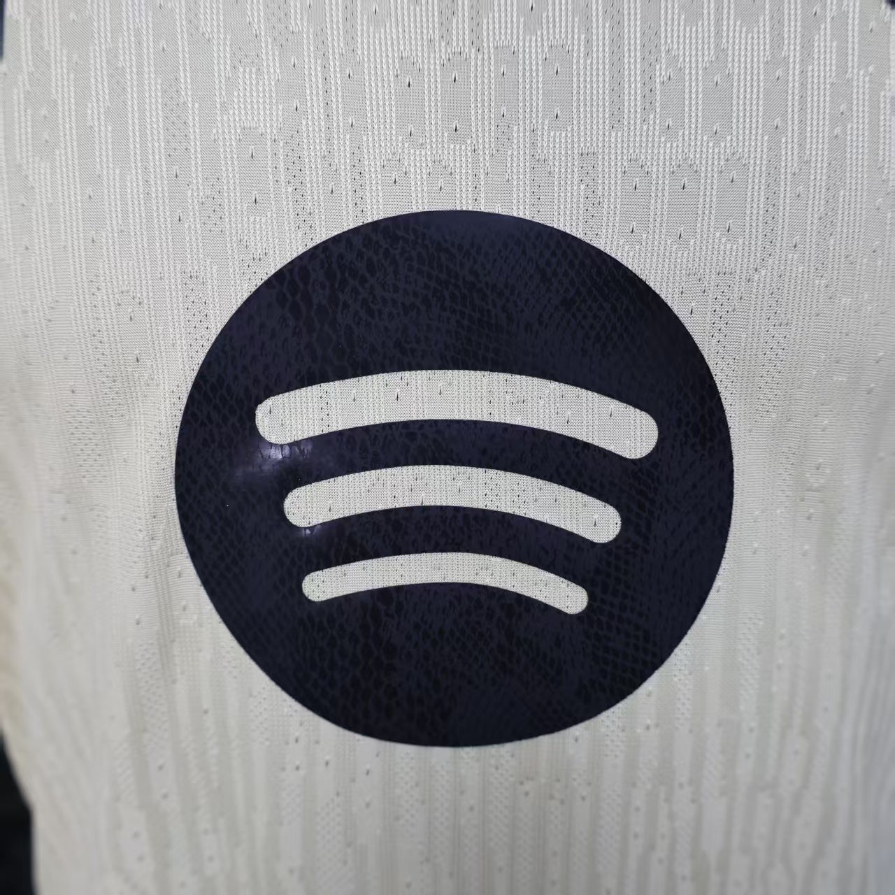 Barcelona 25/26 away jersey