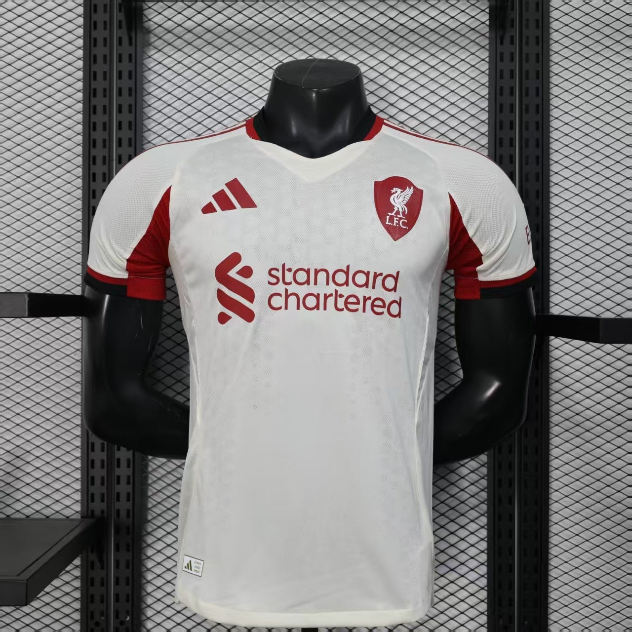 Liverpool 25/26 away jersey