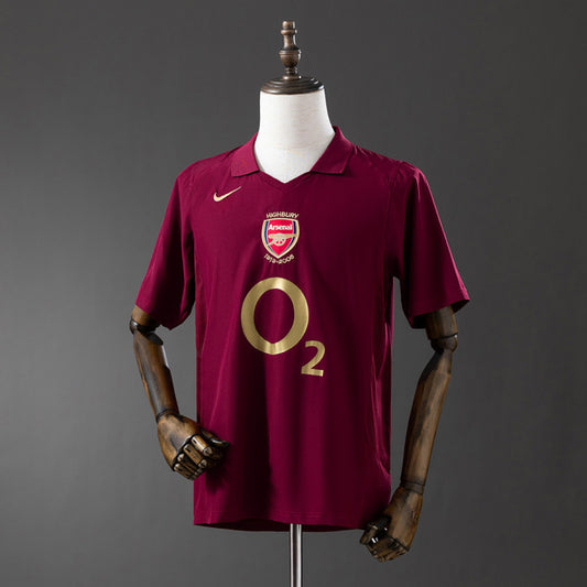 Arsenal 05/06 home jersey