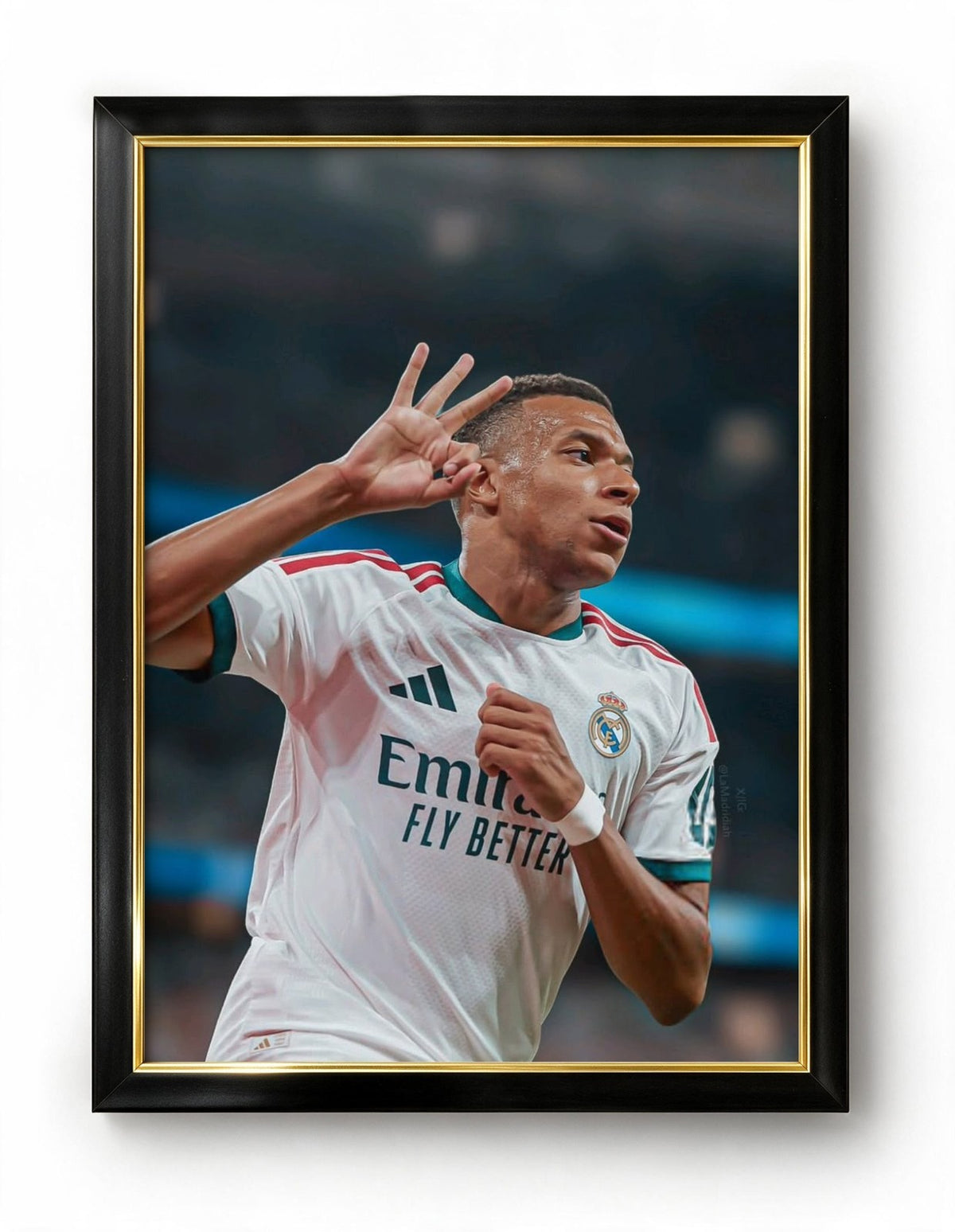 Mbappe celebrating Frame