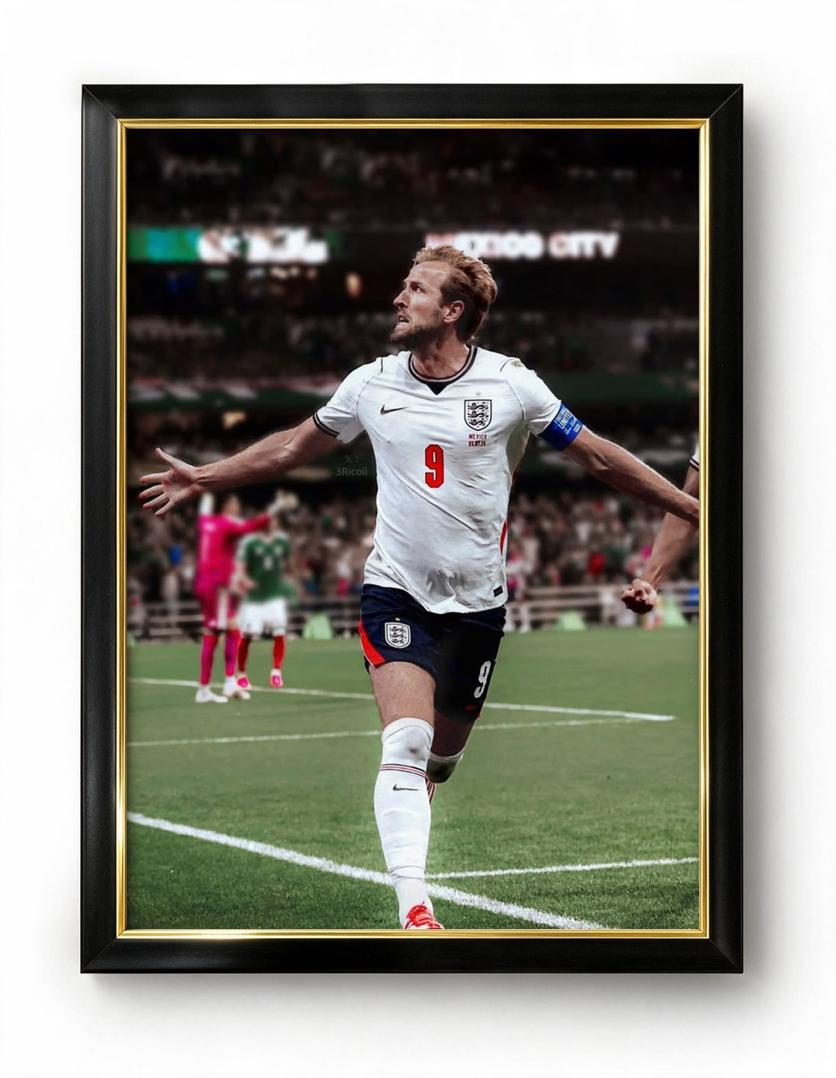 Harry Kane celebrating Frame