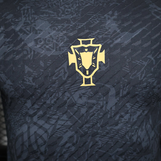 Ronaldo The Sui X comma special jersey