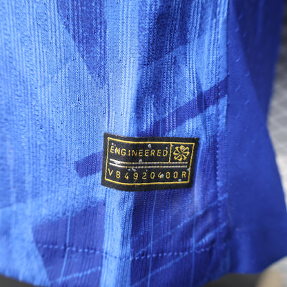 Chelsea 25/26 home jersey