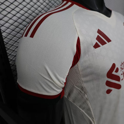 Liverpool 25/26 away jersey