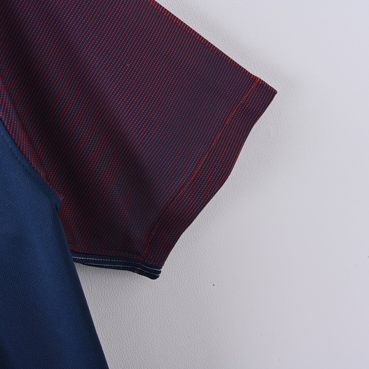 PSG 17/18 home jersey